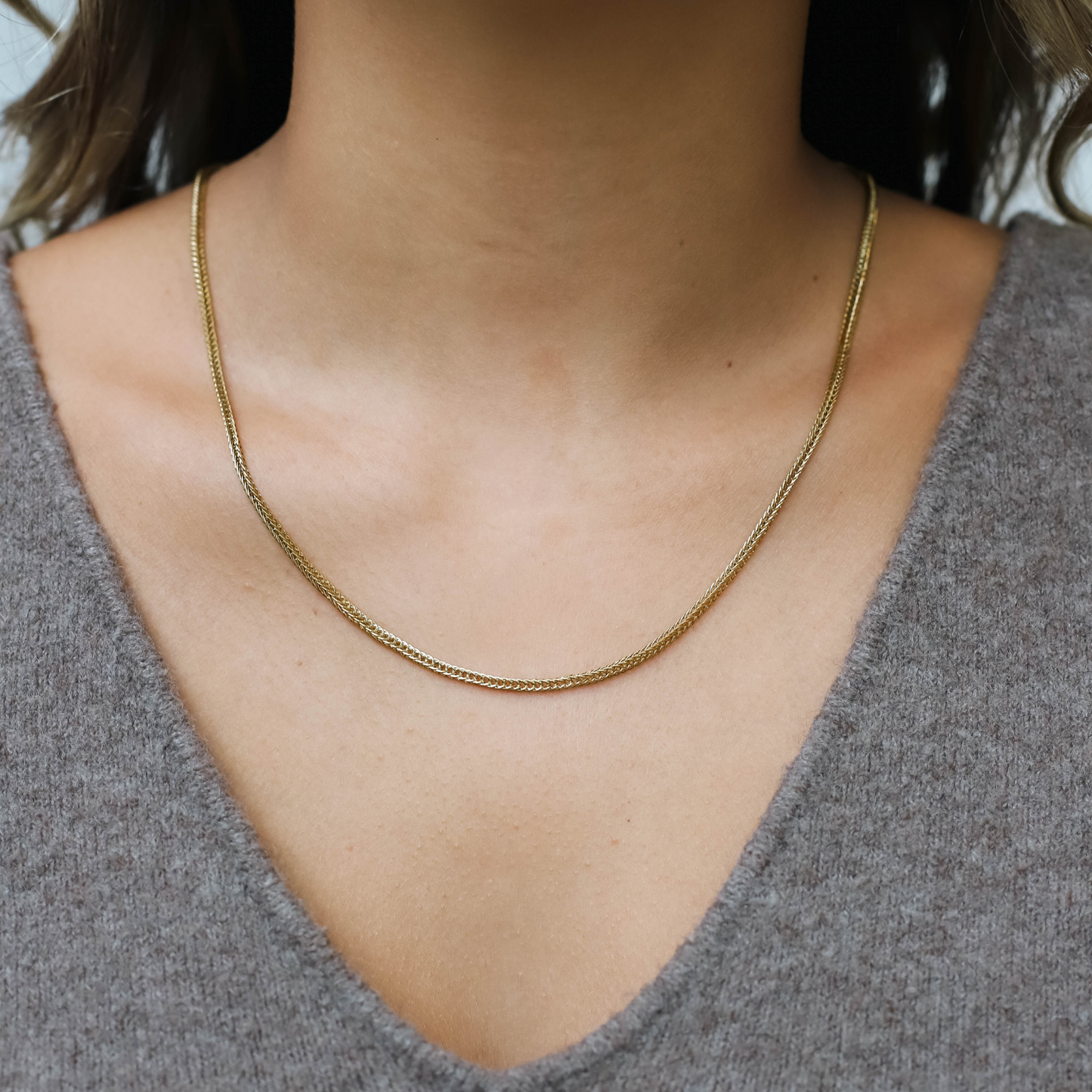 LINEA. Collar