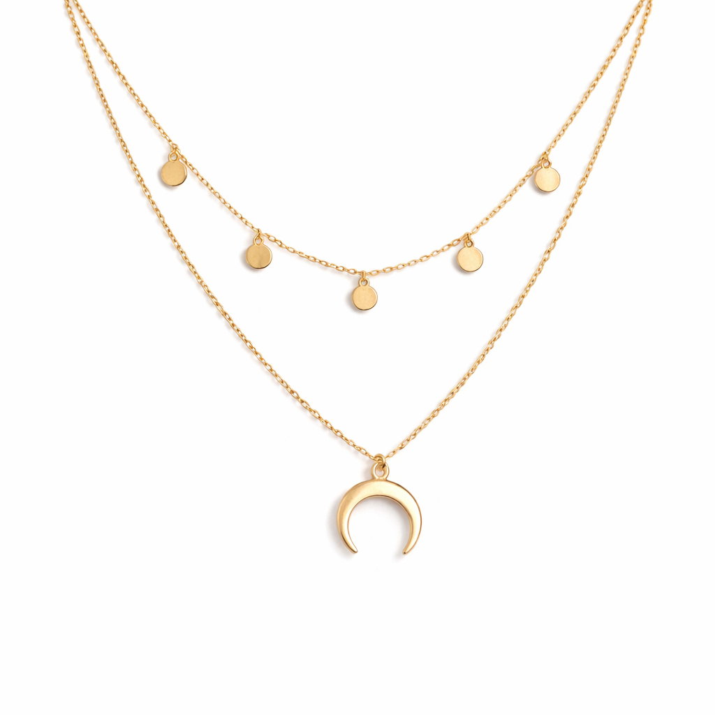 Luna | Elegante collar dorado con un delicado motivo de luna