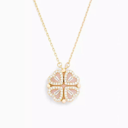 Elegante Collar Corazón de la Suerte