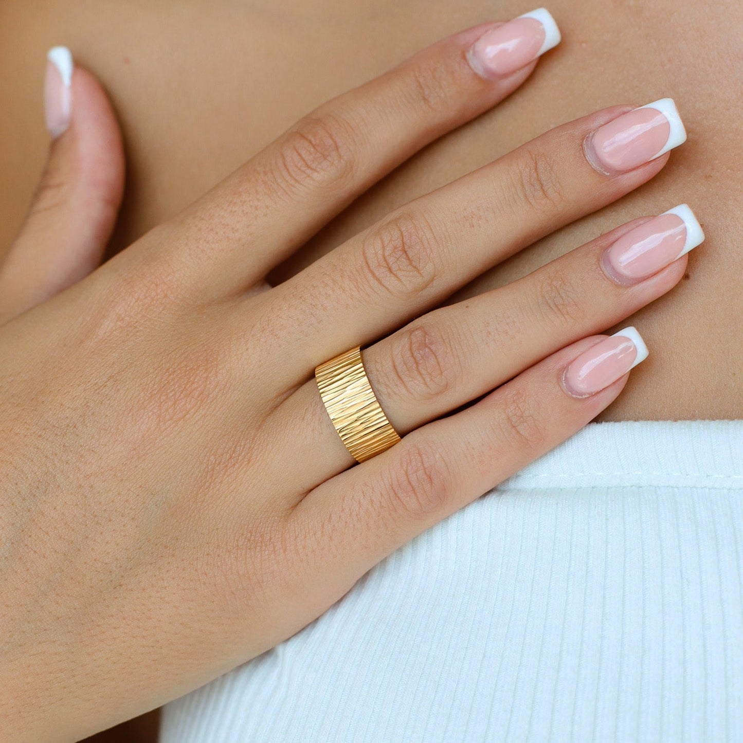 ESMALTE.