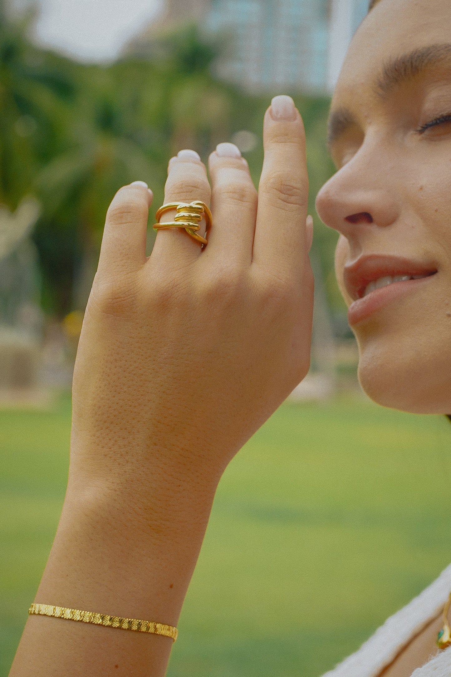 ANILLO GIRATORIO ETERNO.