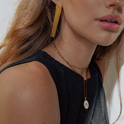 Bien. collar