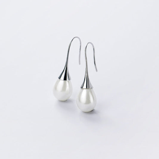 Pendientes de perlas en forma de lágrima