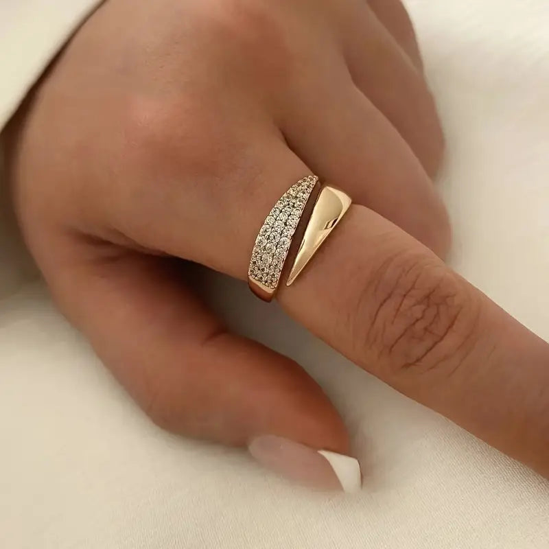 ELOÏSE | Anillo con un brillo atemporal