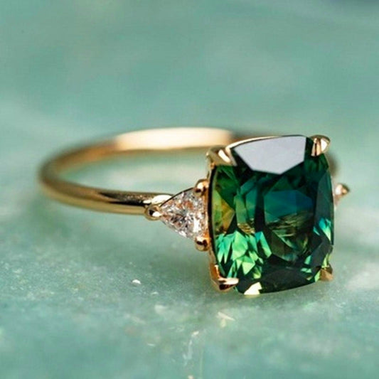 Fortuna - Anillo de circonita verde en oro