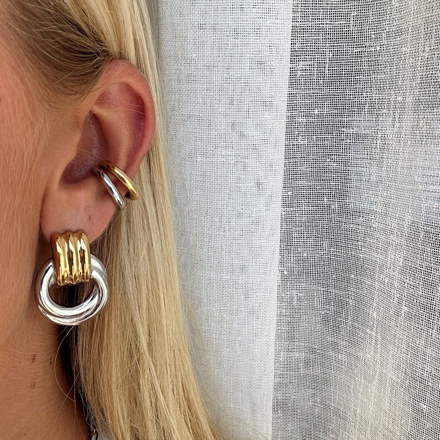 ALIGN. earcuff