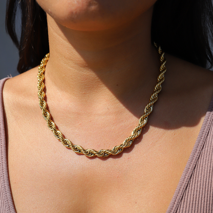 ORO TRENZADO. - 8MM