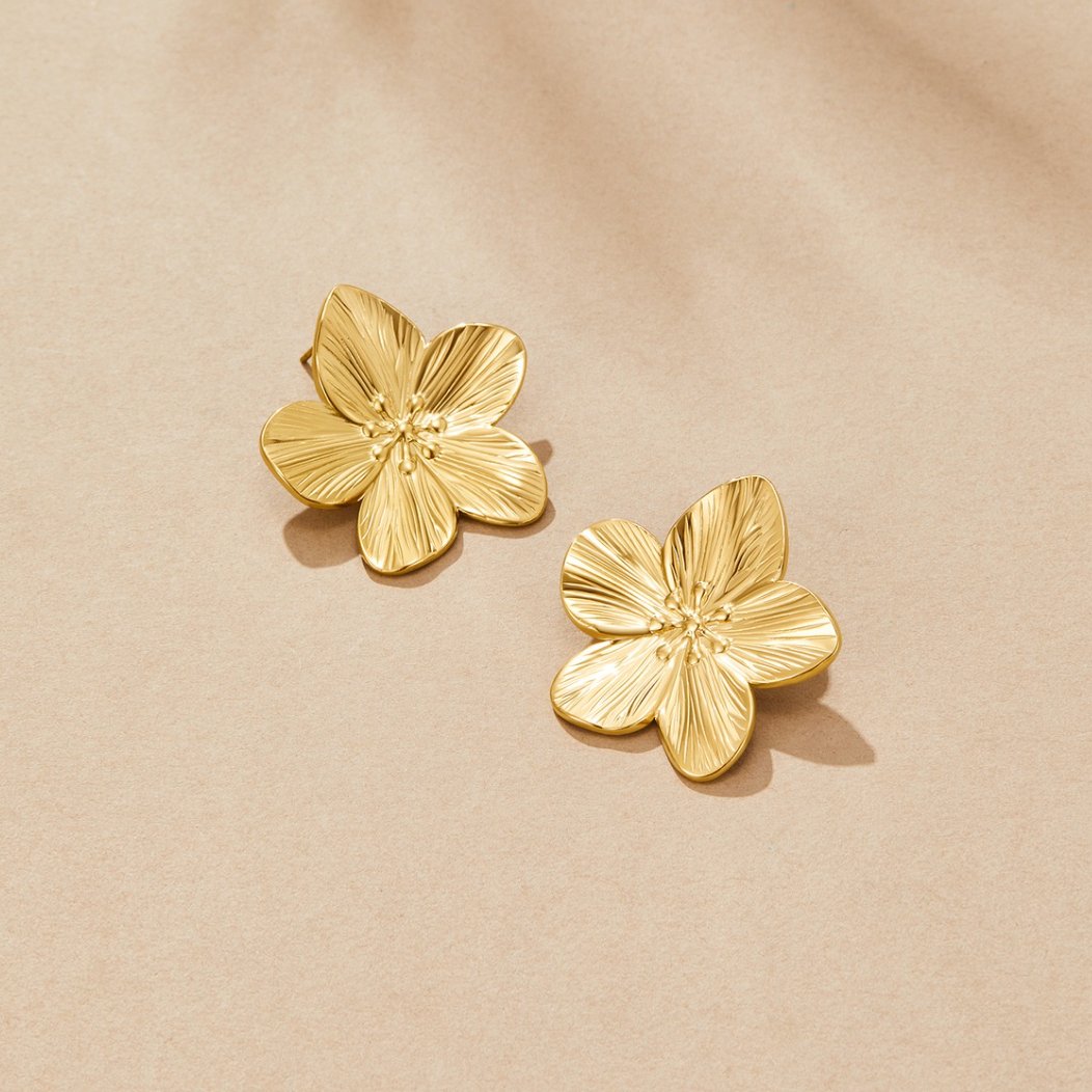 Pendientes de flor de oro