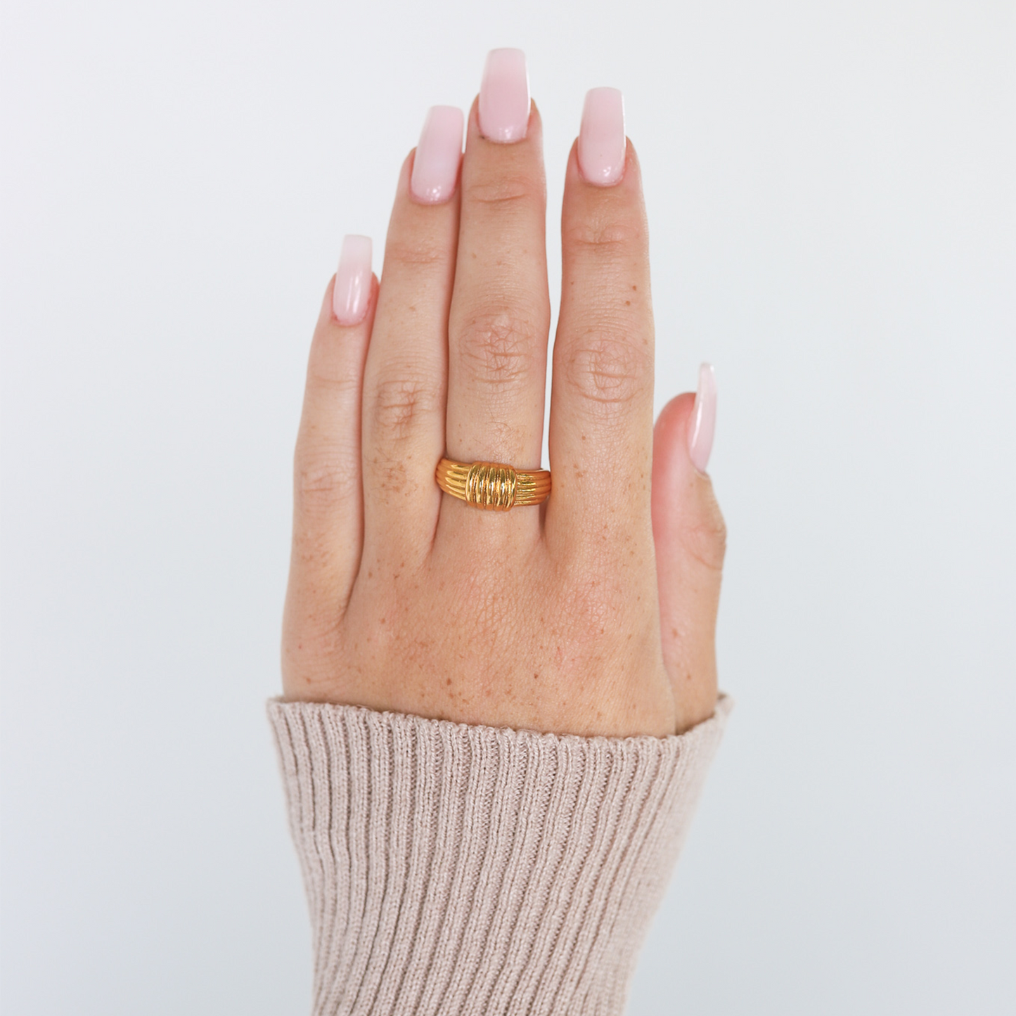 Anillo Nudo Bañado en Oro