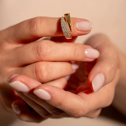 Éloïse – Anillo de brillo atemporal